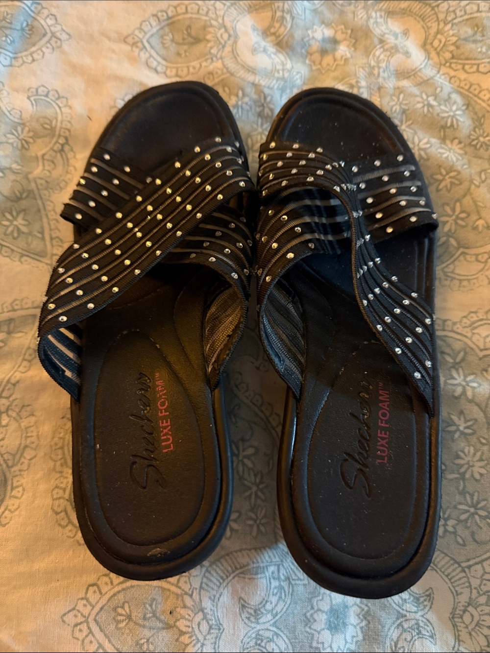 Skechers Black Studded Crossover Luxe Foam Sandals